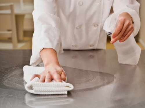 Kinh nghiệm bảo trì kệ inox 304 để luôn sáng bóng như mới